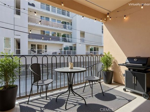 4821 Bakman 201, North Hollywood CA 91601