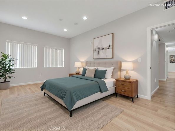 4821 Bakman 201, North Hollywood CA 91601