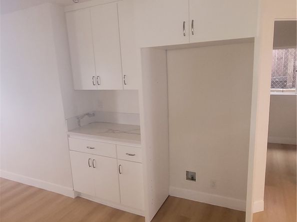 932 S Mott Street, Los Angeles CA 90023