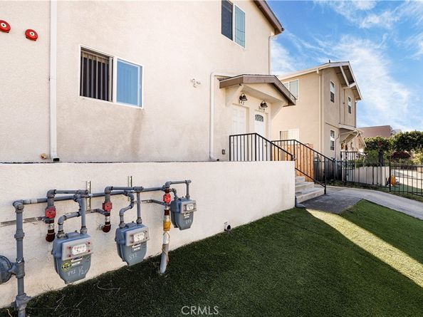 844 W 78th Street, Los Angeles CA 90044
