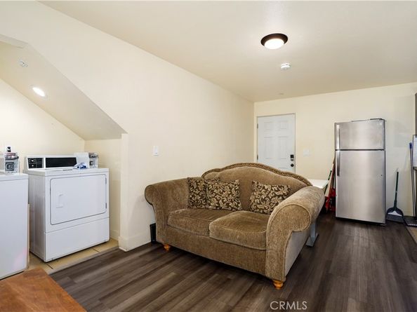 844 W 78th Street, Los Angeles CA 90044