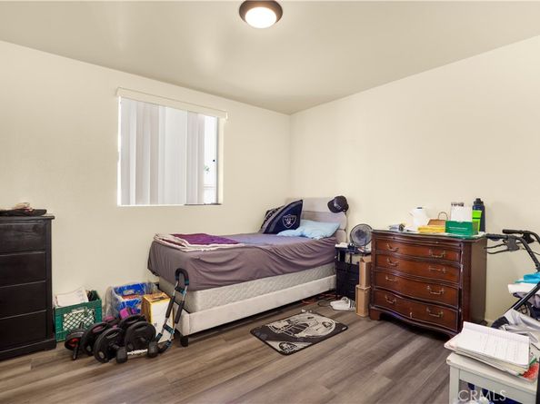 844 W 78th Street, Los Angeles CA 90044