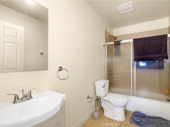 844 W 78th Street, Los Angeles CA 90044