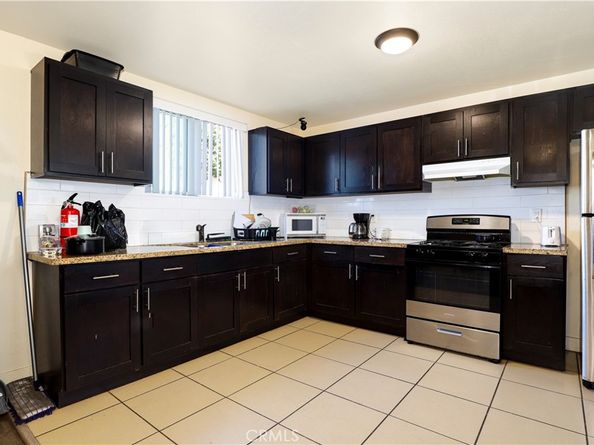 844 W 78th Street, Los Angeles CA 90044