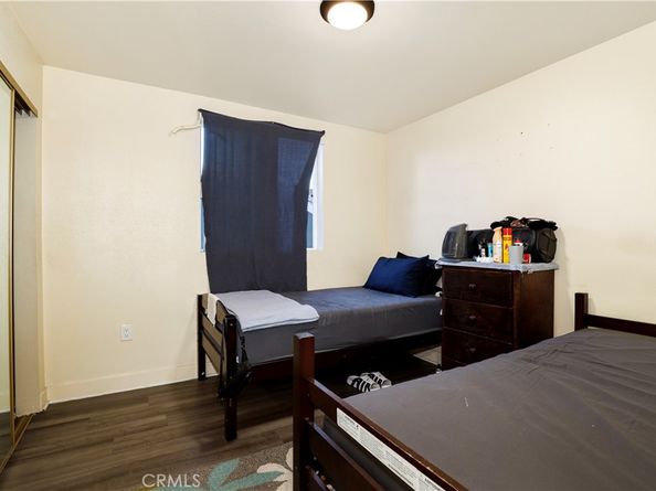 844 W 78th Street, Los Angeles CA 90044