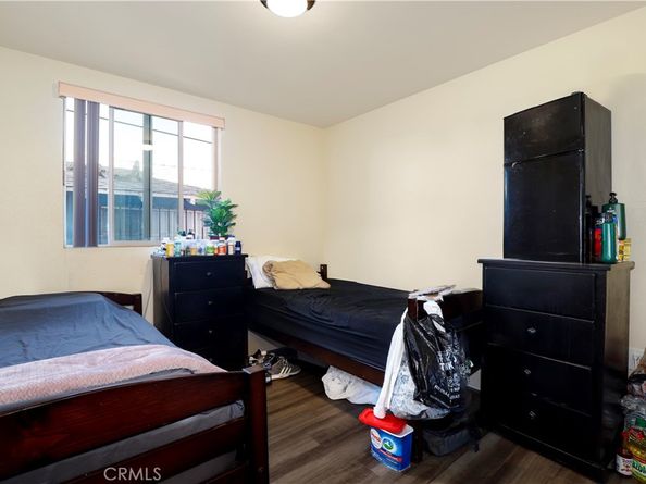 844 W 78th Street, Los Angeles CA 90044
