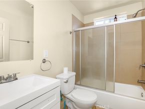 844 W 78th Street, Los Angeles CA 90044