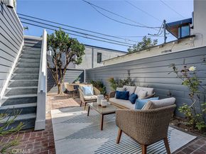 2208 Grandview Avenue, Manhattan Beach CA 90266