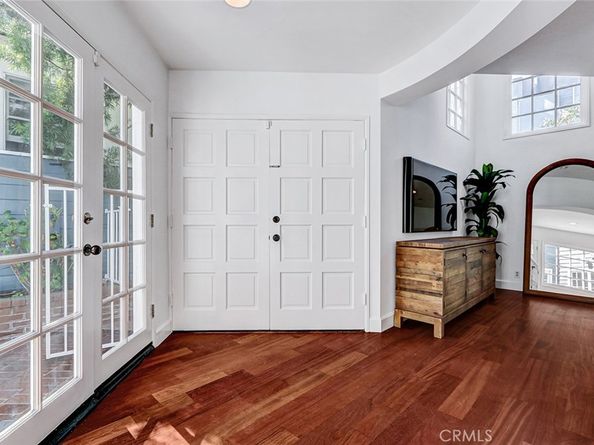 2208 Grandview Avenue, Manhattan Beach CA 90266