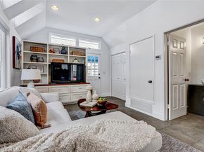 2208 Grandview Avenue, Manhattan Beach CA 90266