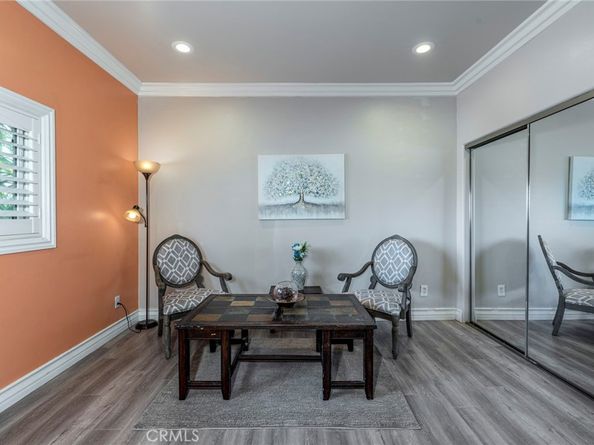 12102 S La Cienega Boulevard, Hawthorne CA 90250