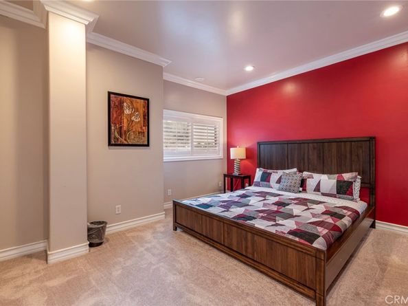 12102 S La Cienega Boulevard, Hawthorne CA 90250