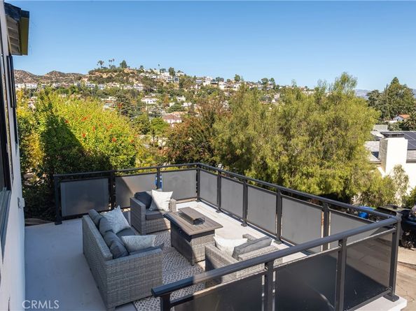 2255 Talmadge, Los Angeles CA 90027