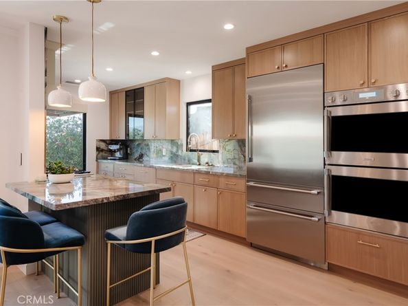 2255 Talmadge, Los Angeles CA 90027