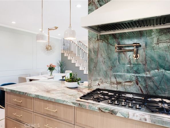 2255 Talmadge, Los Angeles CA 90027