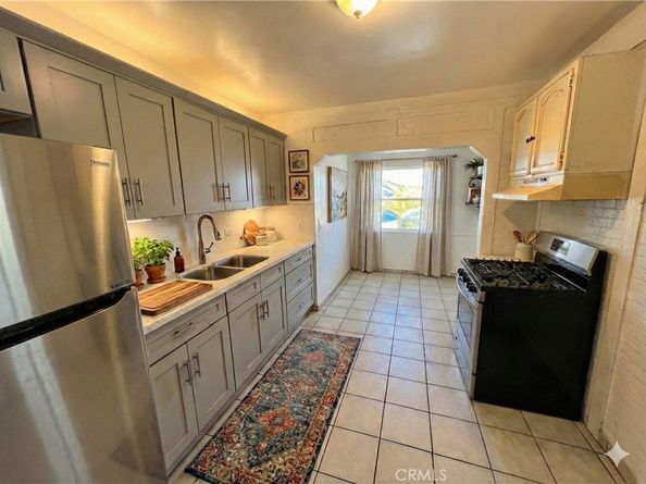 2712 California Street, Huntington Park CA 90255