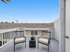 1534 Marcelina D, Torrance CA 90501