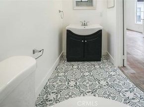 531 N Virginia Court, Long Beach CA 90802