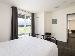 5518 W 117th Street, Hawthorne CA 90304