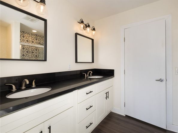 5518 W 117th Street, Hawthorne CA 90304