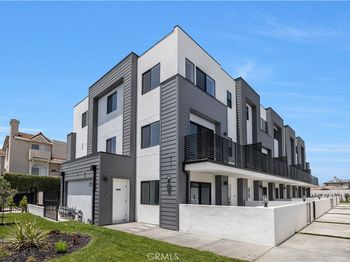 1715 W 149th Street