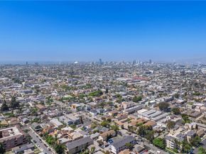 1600 Junipero Avenue, Long Beach CA 90804