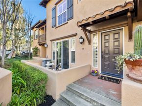 19 Vinca Court, Ladera Ranch CA 92694