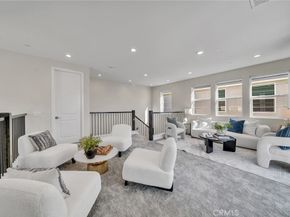 120 Parkland Alley, Lake Forest CA 92630