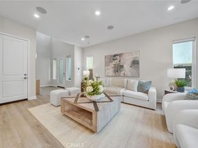 120 Parkland Alley, Lake Forest CA 92630