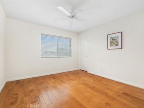 50 Linhaven, Irvine CA 92602