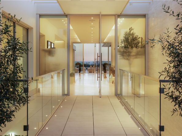 1119 Dolphin, Corona Del Mar CA 92625