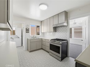 732 Saint Louis Avenue, Long Beach CA 90804