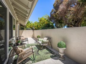 3253 San Amadeo P, Laguna Woods CA 92637