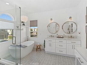 8 Claymont Drive, Ladera Ranch CA 92694