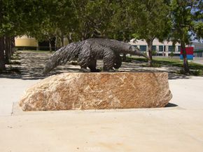 345 Tall Oak, Irvine CA 92603