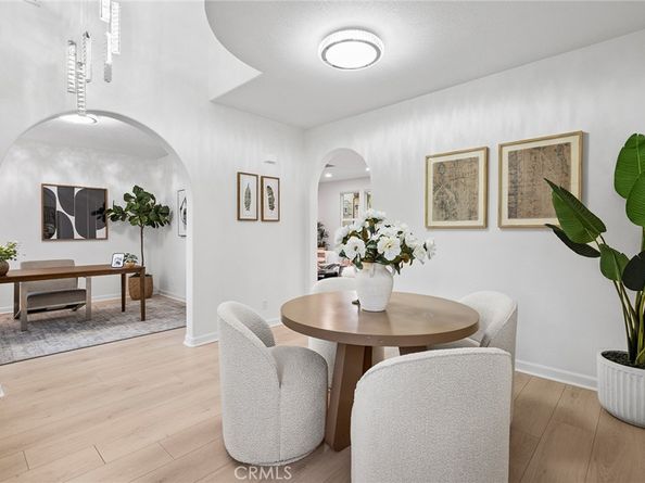 345 Tall Oak, Irvine CA 92603