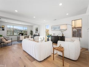 107 Somera, Irvine CA 92602