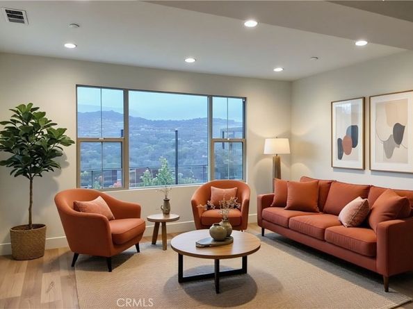 107 Somera, Irvine CA 92602