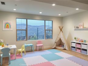 107 Somera, Irvine CA 92602