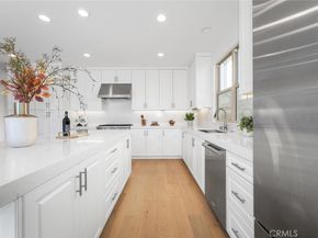 107 Somera, Irvine CA 92602