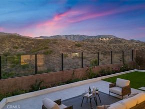 107 Somera, Irvine CA 92602