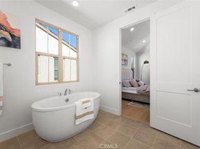 107 Somera, Irvine CA 92602