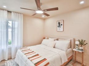 22861 Caminito Manresa 19, Laguna Hills CA 92653