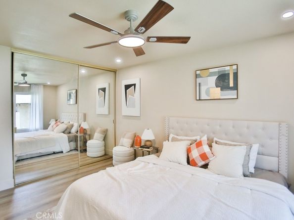 22861 Caminito Manresa 19, Laguna Hills CA 92653