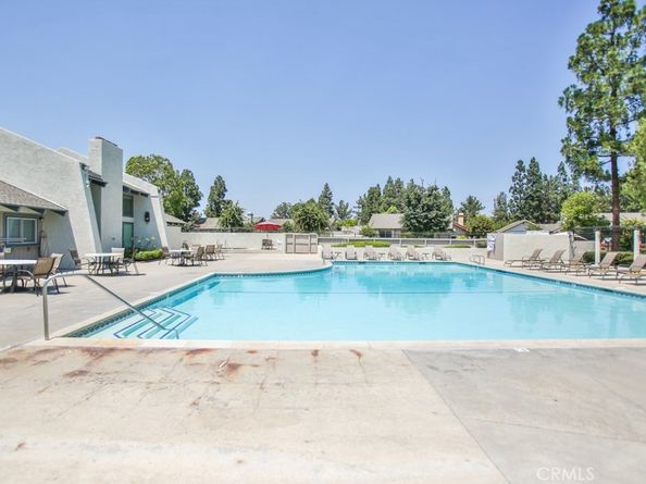 22861 Caminito Manresa 19, Laguna Hills CA 92653