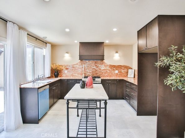 22861 Caminito Manresa 19, Laguna Hills CA 92653