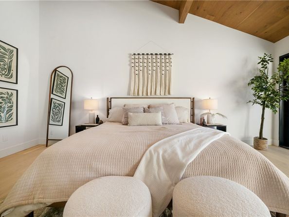 5 Curl, Corona Del Mar CA 92625