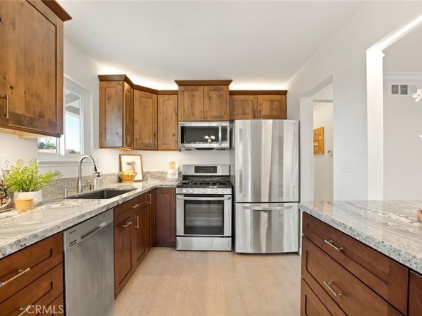 3636 S Main Street D, Santa Ana CA 92707