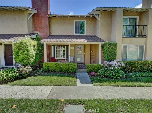 17077 Los Modelos Street, Fountain Valley CA 92708