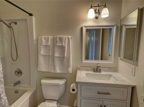 17077 Los Modelos Street, Fountain Valley CA 92708